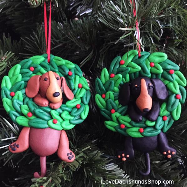 Dachshund in Wreath Ornament Dangle Handmade Collectible